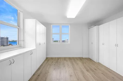 3301 NE 183 Aventura FL 33160