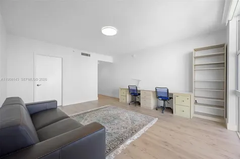 3301 NE 183 Aventura FL 33160
