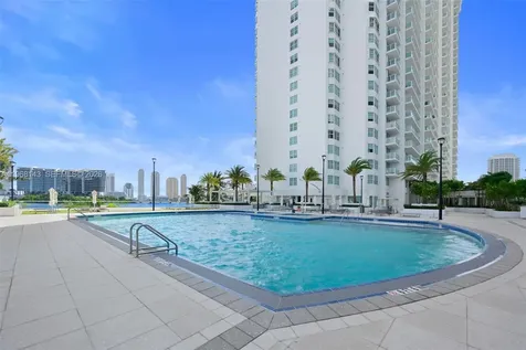 3301 NE 183 Aventura FL 33160