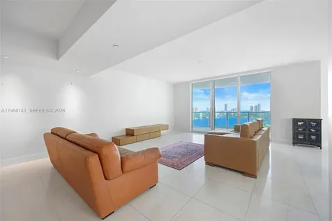 3301 NE 183 Aventura FL 33160