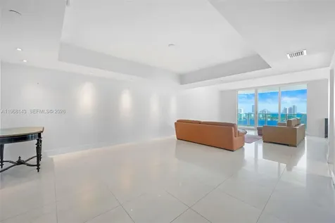 3301 NE 183 Aventura FL 33160
