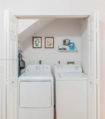 2271 Mariner Court Dania Beach FL 33312