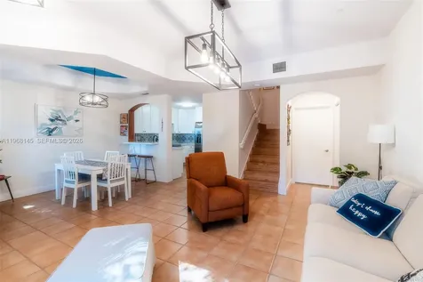 2271 Mariner Court Dania Beach FL 33312