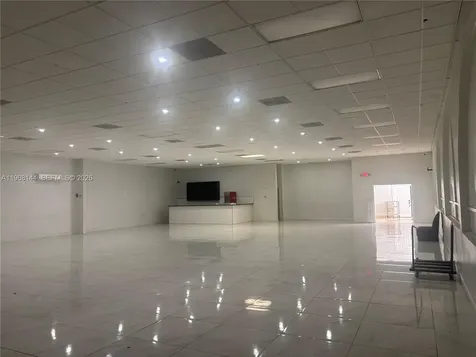 4658 Palm Avenue Hialeah FL 33012