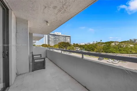 7300 Wayne Avenue Miami Beach FL 33141