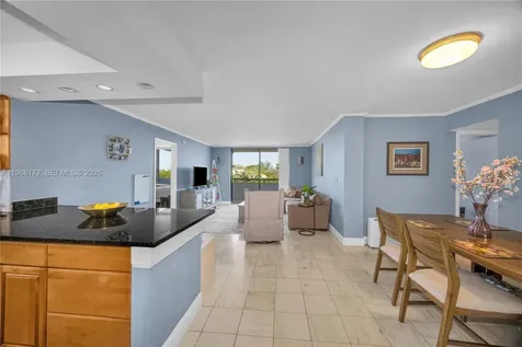 7300 Wayne Avenue Miami Beach FL 33141