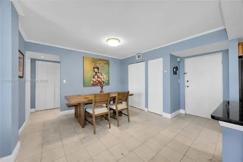 7300 Wayne Avenue Miami Beach FL 33141