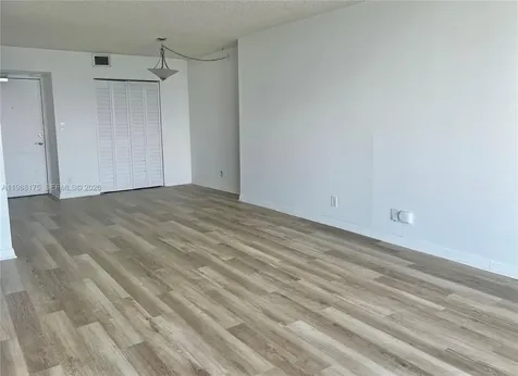 100 Bayview Drive Sunny Isles Beach FL 33160