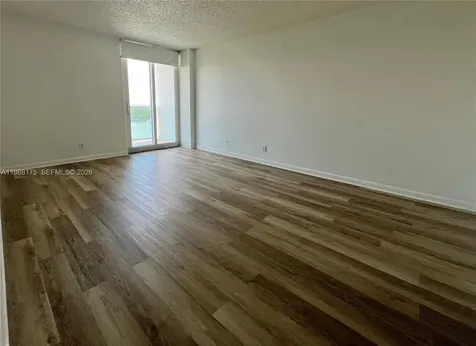 100 Bayview Drive Sunny Isles Beach FL 33160