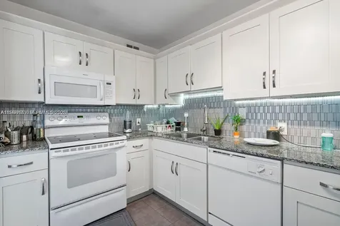 100 Bayview Drive Sunny Isles Beach FL 33160