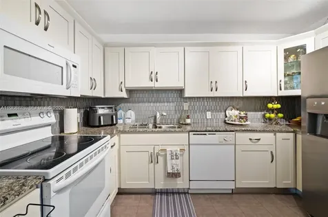 100 Bayview Drive Sunny Isles Beach FL 33160