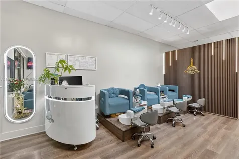 Full Services Beauty For Sale In Little Havana Miami FL 33135