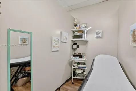 Full Services Beauty For Sale In Little Havana Miami FL 33135