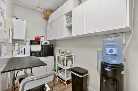 Full Services Beauty For Sale In Little Havana Miami FL 33135