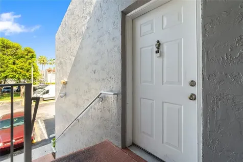 4736 NW 114th Avenue Doral FL 33178