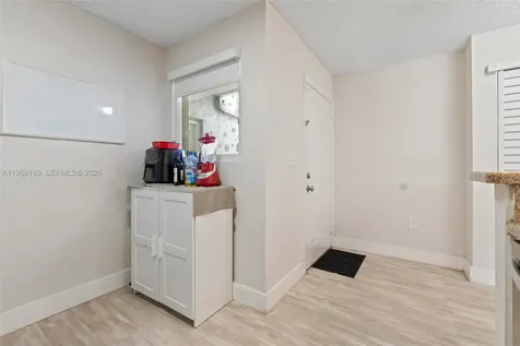 4736 NW 114th Avenue Doral FL 33178