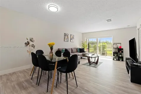 4736 NW 114th Avenue Doral FL 33178