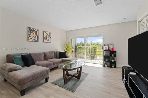 4736 NW 114th Avenue Doral FL 33178