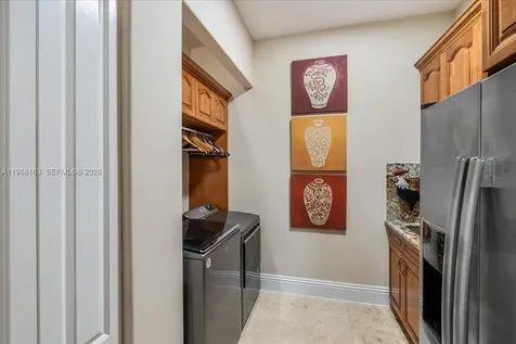 7851 NW 166th Terrace Hialeah FL 33016