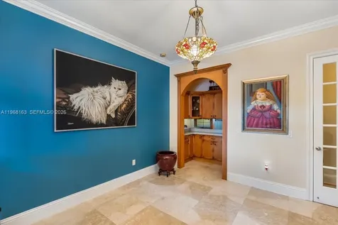 7851 NW 166th Terrace Hialeah FL 33016