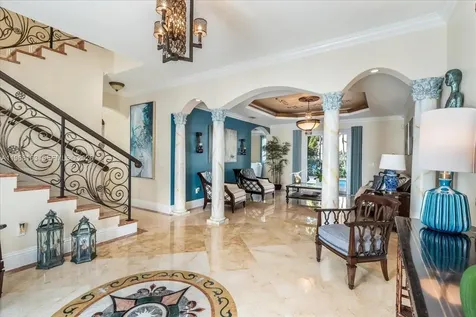 7851 NW 166th Terrace Hialeah FL 33016