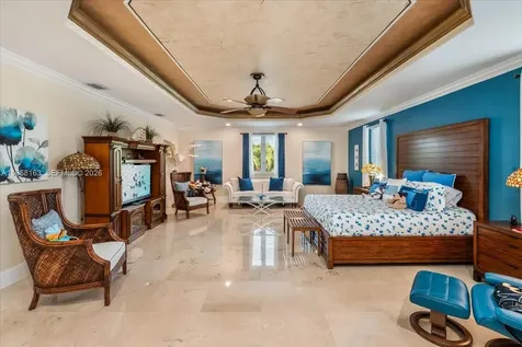 7851 NW 166th Terrace Hialeah FL 33016