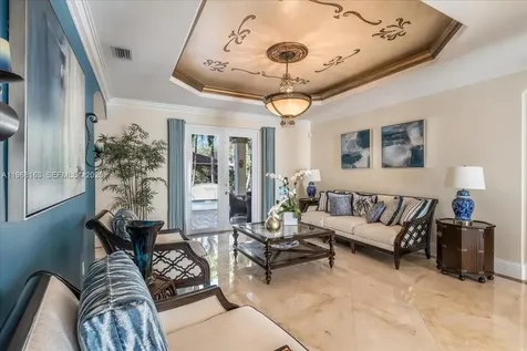 7851 NW 166th Terrace Hialeah FL 33016