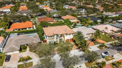 7851 NW 166th Terrace Hialeah FL 33016