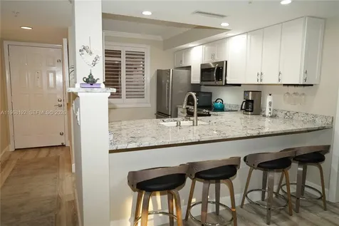 2101 Marina Isle Way Jupiter FL 33477