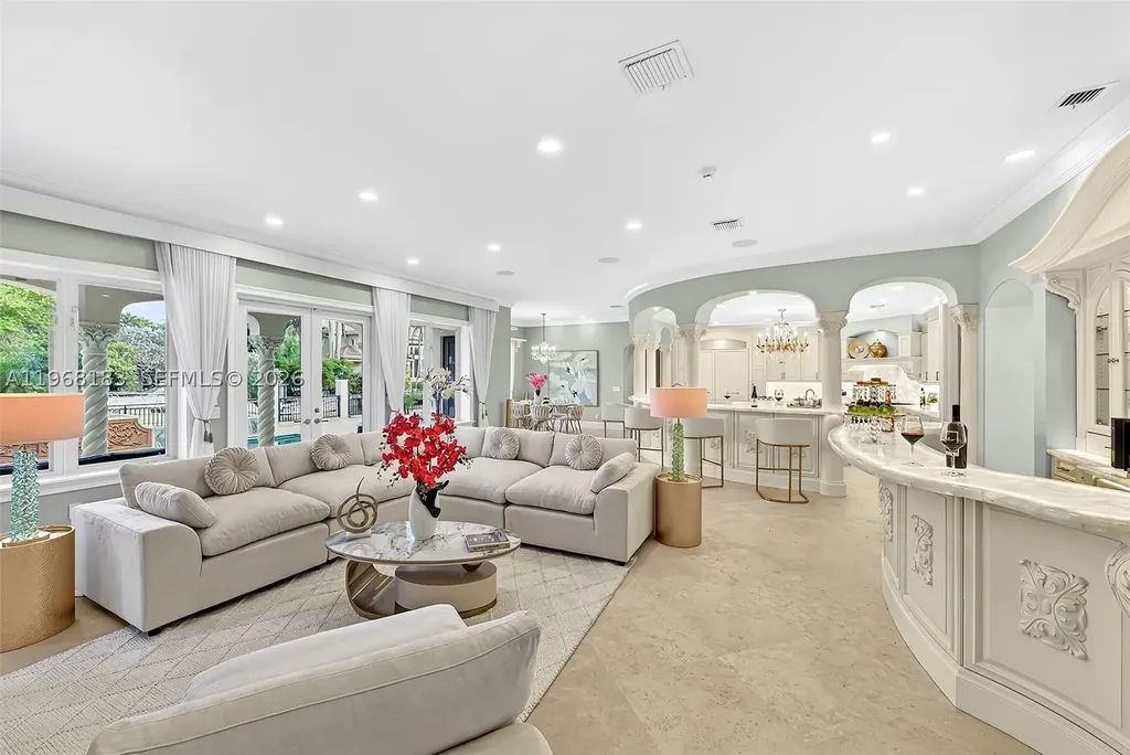 628 Coral Way Fort Lauderdale FL 33301