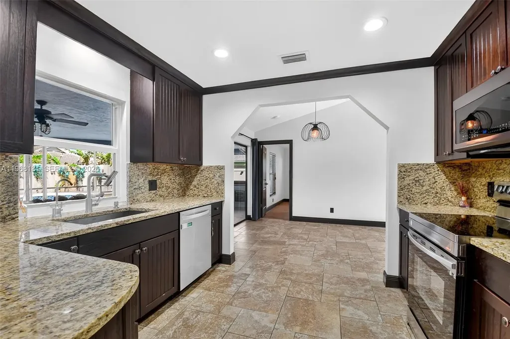 13808 Geranium Place Wellington FL 33414