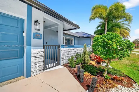 13808 Geranium Place Wellington FL 33414