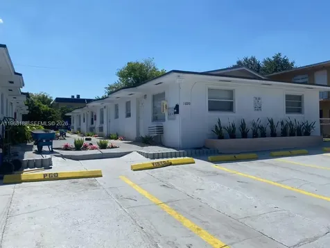 16120 NE 19th Place North Miami Beach FL 33162