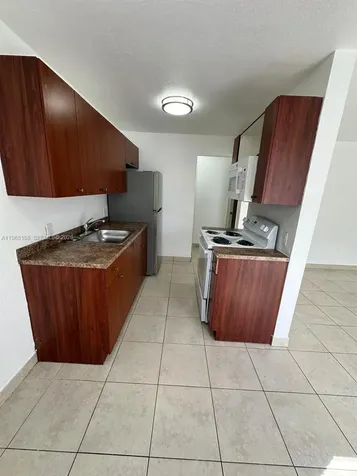 16120 NE 19th Place North Miami Beach FL 33162