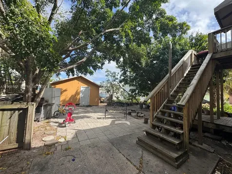 110 S B Street Lake Worth FL 33460