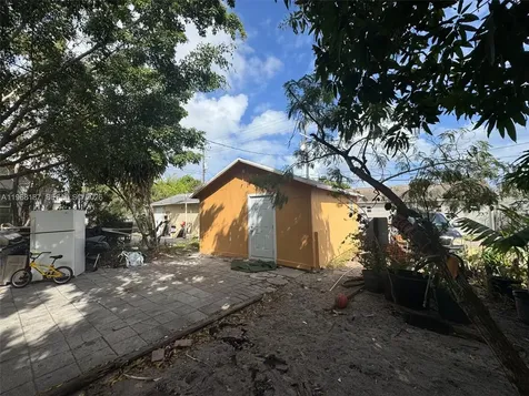 110 S B Street Lake Worth FL 33460