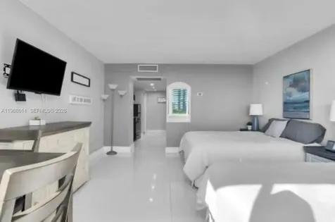 19201 Collins Avenue Sunny Isles Beach FL 33160