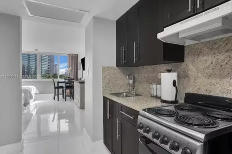 19201 Collins Avenue Sunny Isles Beach FL 33160