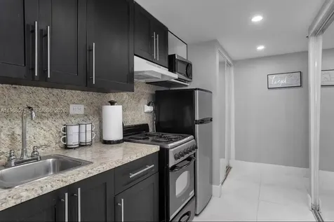 19201 Collins Avenue Sunny Isles Beach FL 33160