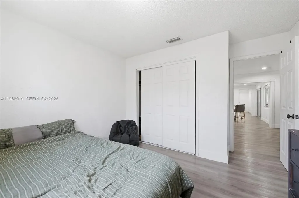 8555 NW 25th Place Coral Springs FL 33065