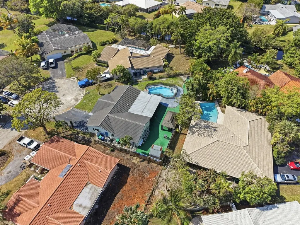 8555 NW 25th Place Coral Springs FL 33065