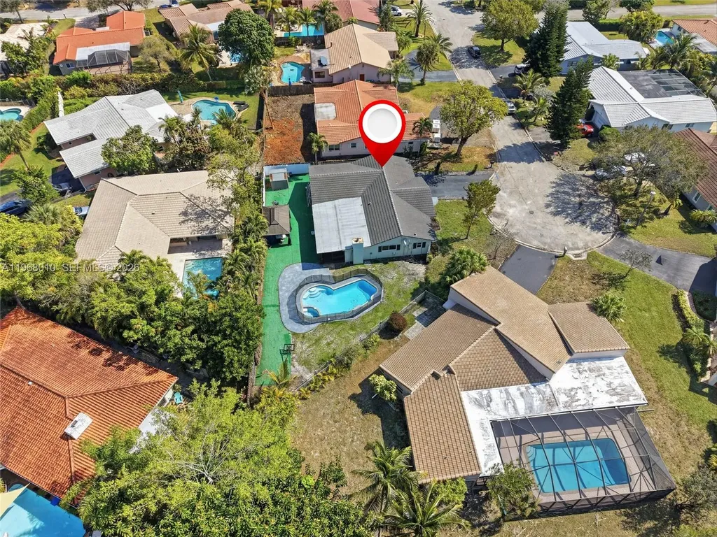 8555 NW 25th Place Coral Springs FL 33065