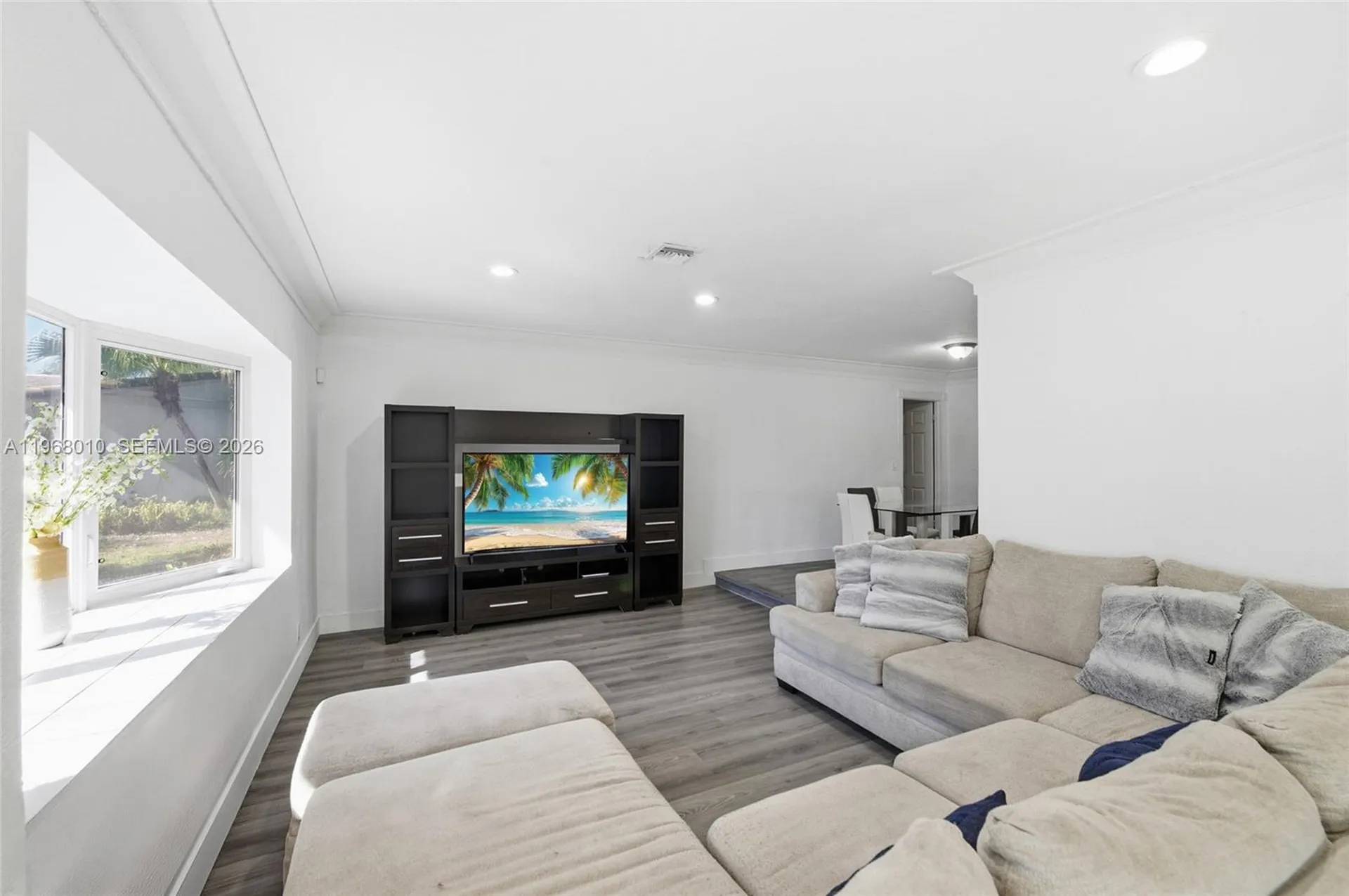 8555 NW 25th Place Coral Springs FL 33065