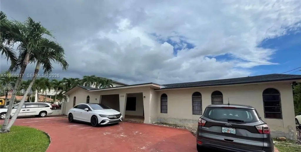 137XX SW 32nd Street Miami FL 33175