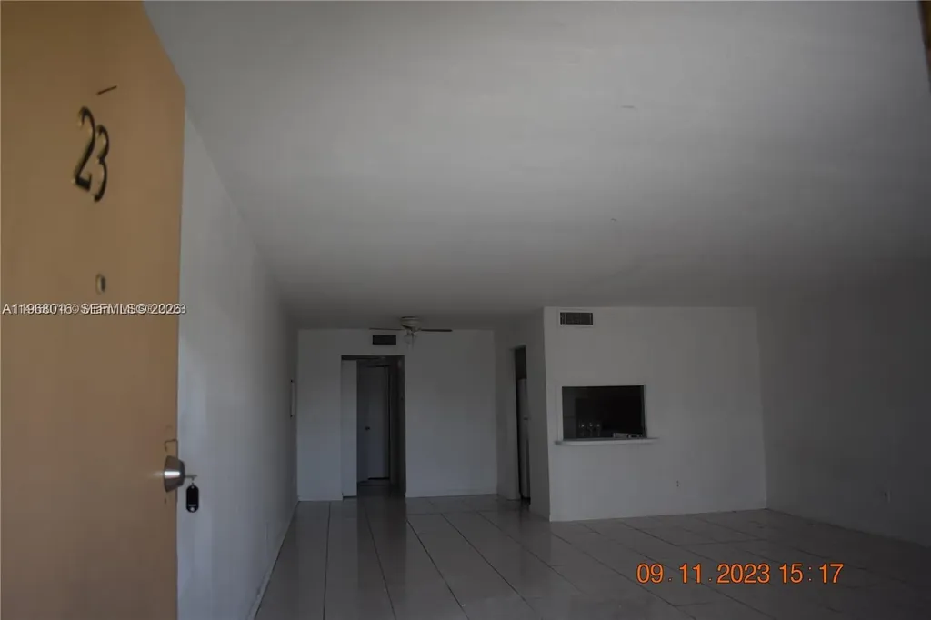 1885 NE 121st Street North Miami FL 33181