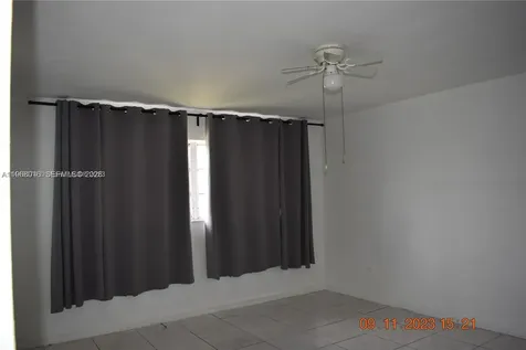 1885 NE 121st Street North Miami FL 33181