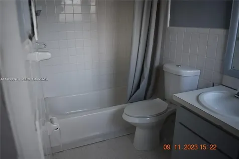 1885 NE 121st Street North Miami FL 33181