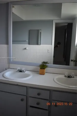 1885 NE 121st Street North Miami FL 33181
