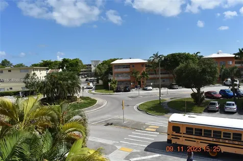 1885 NE 121st Street North Miami FL 33181