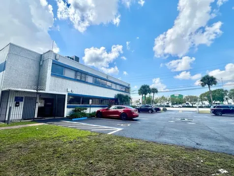 1355 NW 97 Avenue Doral FL 33172